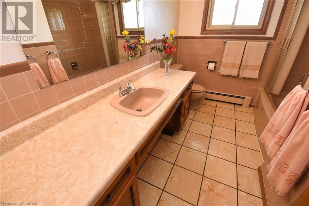 310 Montmorency Drive, Hamilton, Ontario  L8K 5H1 - Photo 15 - XH4201480