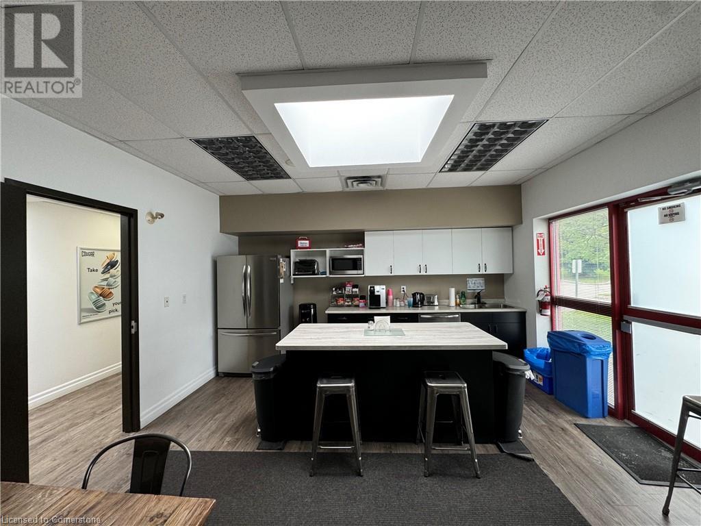 2 Masonry Court, Burlington, Ontario  L7T 4A8 - Photo 4 - XH4201571