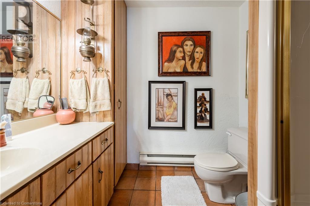 1552 Regional Road 81 Road, St. Catharines, Ontario  L2R 6P7 - Photo 21 - XH4201586