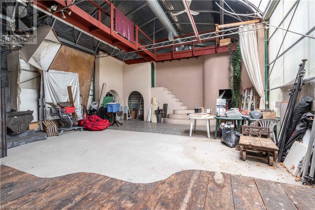 1552 Regional Road 81 Road, St. Catharines, Ontario  L2R 6P7 - Photo 11 - XH4201586