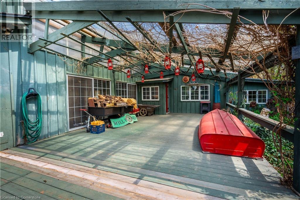 1552 Regional Road 81 Road, St. Catharines, Ontario  L2R 6P7 - Photo 6 - XH4201586