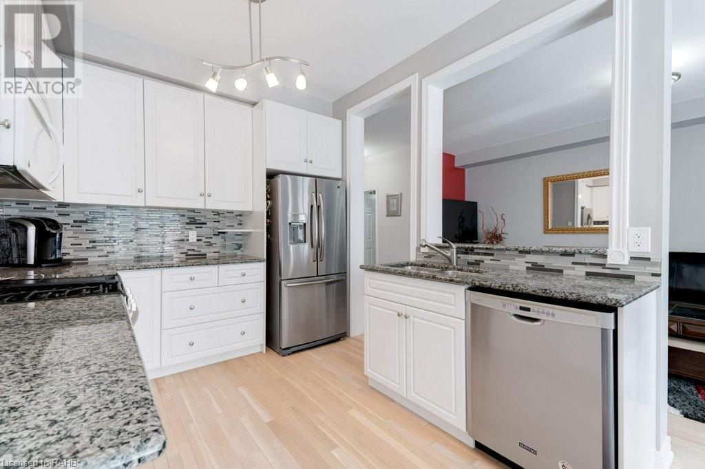 5232 Stonehaven Drive, Burlington, Ontario  L7L 7J4 - Photo 10 - XH4201606