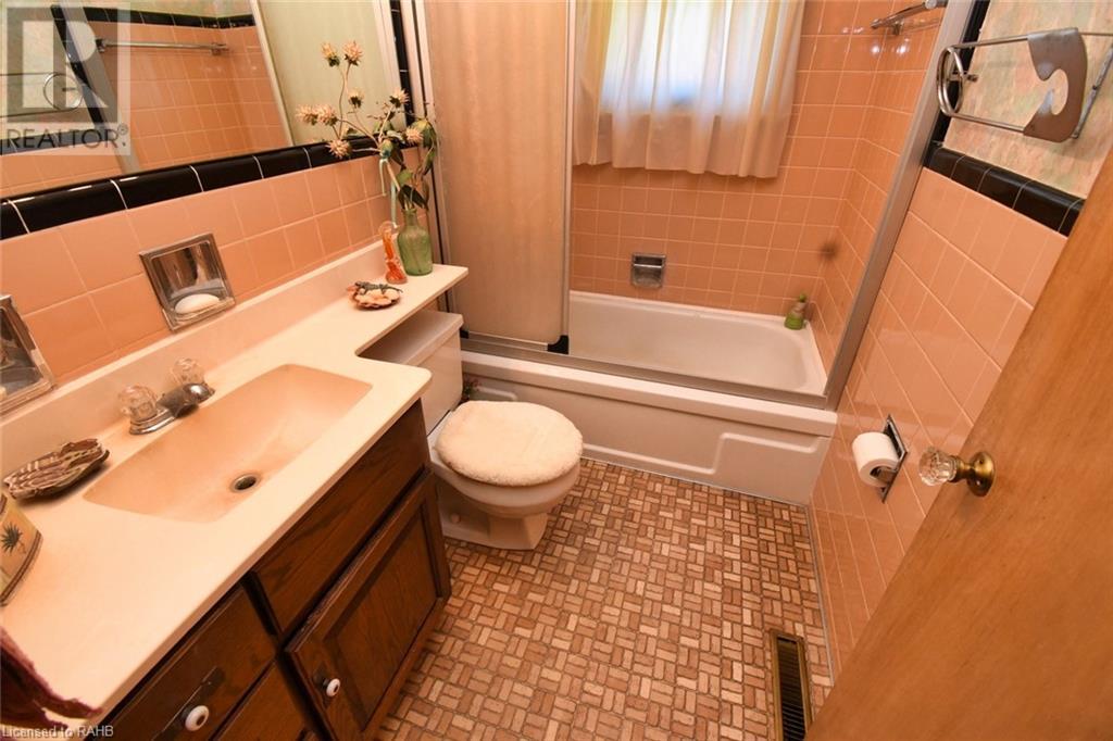 212 West 33rd Street, Hamilton, Ontario L9C 5J5 - Photo 18 - XH4201682