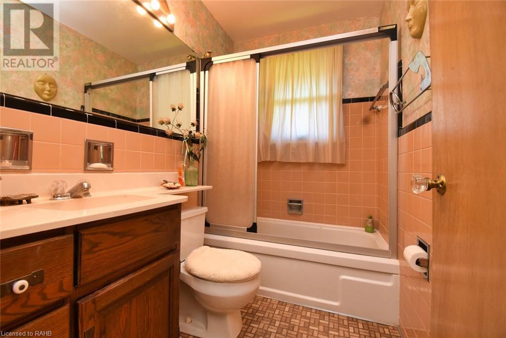 212 West 33rd Street, Hamilton, Ontario L9C 5J5 - Photo 17 - XH4201682