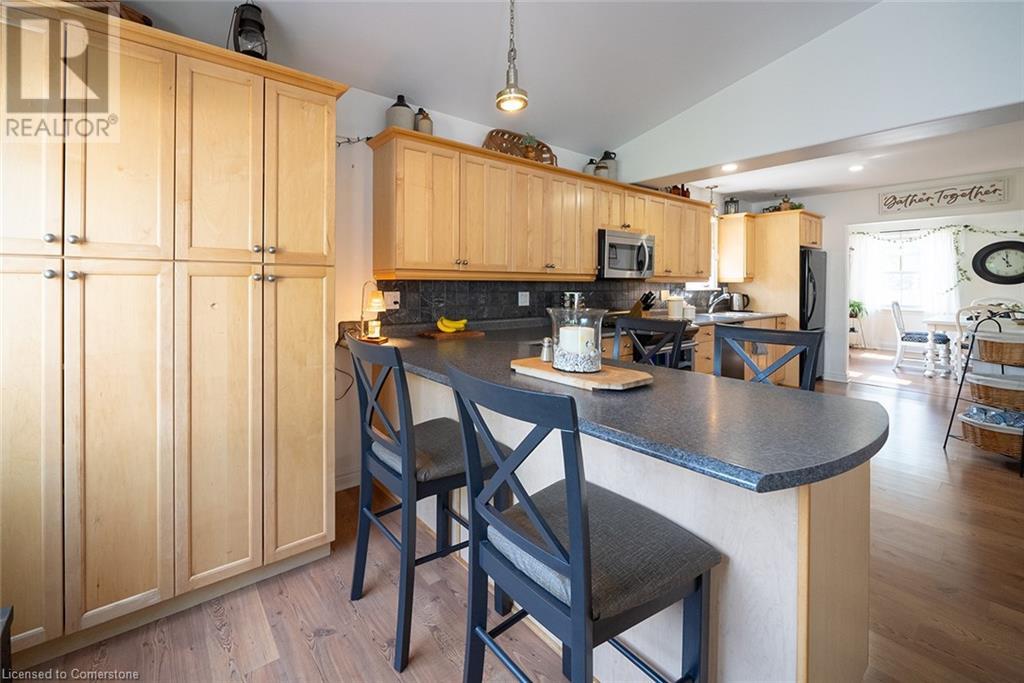 71 Dunkirk Drive, Hamilton, Ontario L8K 4W9 - Photo 9 - XH4201707