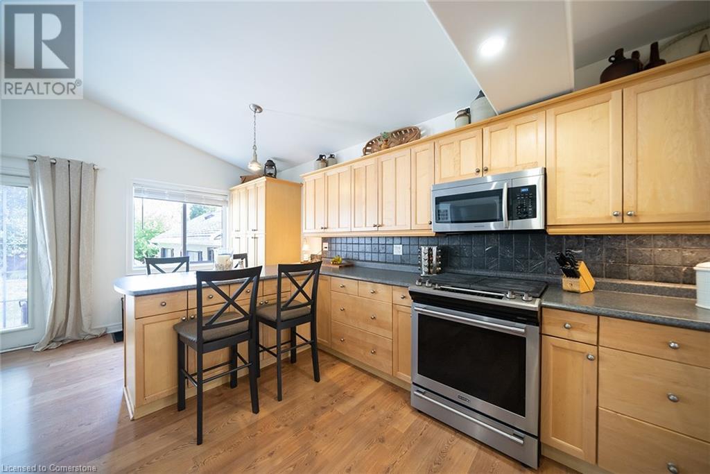 71 Dunkirk Drive, Hamilton, Ontario L8K 4W9 - Photo 5 - XH4201707