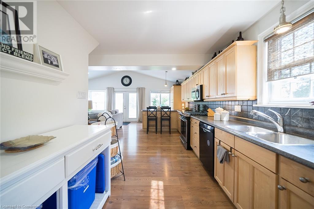 71 Dunkirk Drive, Hamilton, Ontario L8K 4W9 - Photo 6 - XH4201707