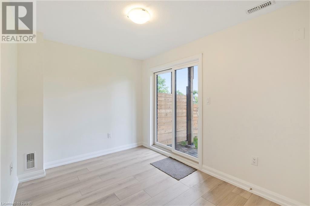 1169 Garner Road E Unit# 29, Hamilton, Ontario L9G 3K9 - Photo 33 - XH4201801