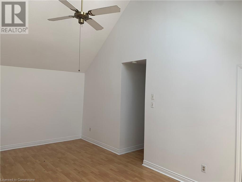 654 West 5th Street, Hamilton, Ontario L9C 3R2 - Photo 3 - XH4201827