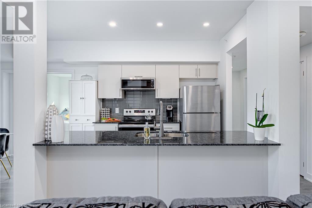 8 Culinary Lane Unit# 201, Barrie, Ontario L9J 0T2 - Photo 8 - XH4201842