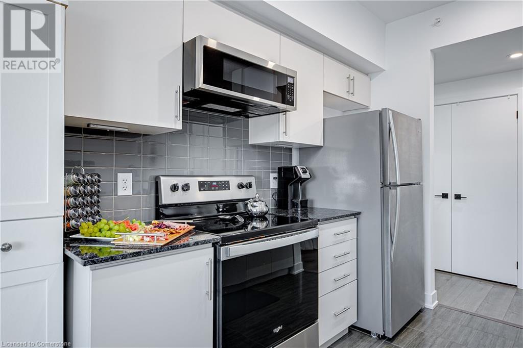8 Culinary Lane Unit# 201, Barrie, Ontario L9J 0T2 - Photo 10 - XH4201842