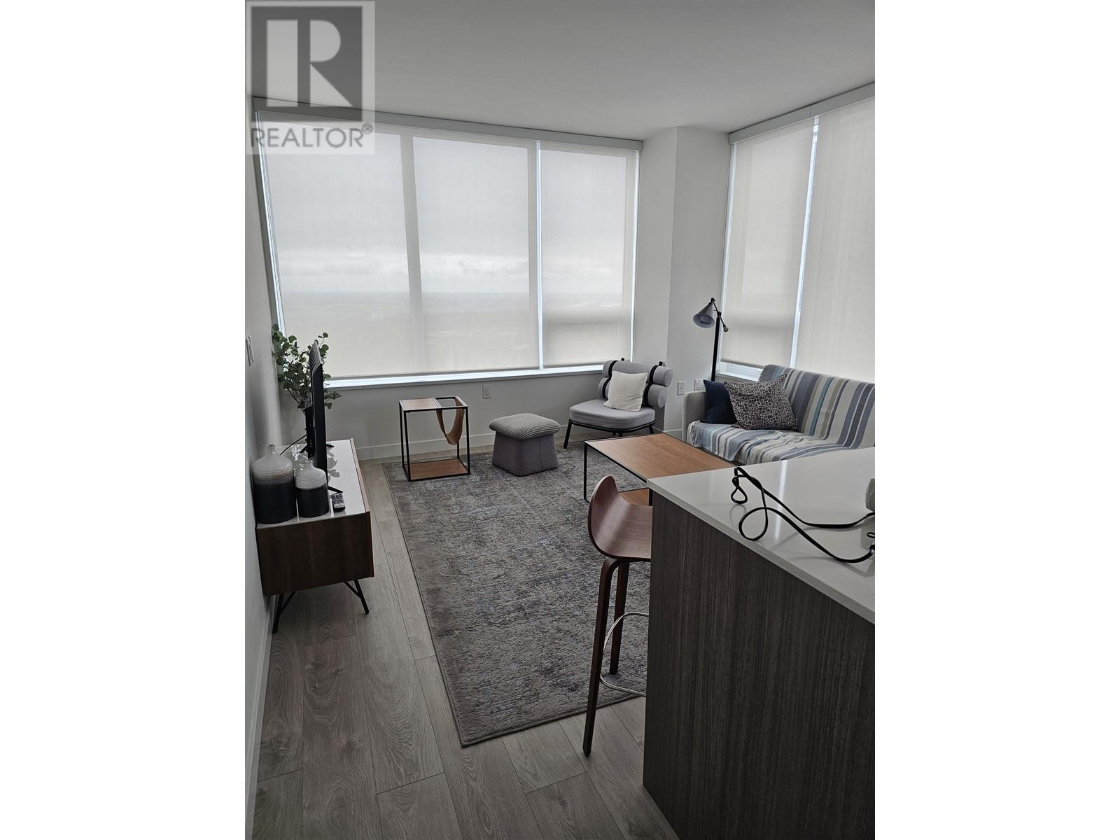 Listing Picture 16 of 24 : 2807 6463 SILVER AVENUE, Burnaby / 本拿比 - 魯藝地產 Yvonne Lu Group - MLS Medallion Club Member