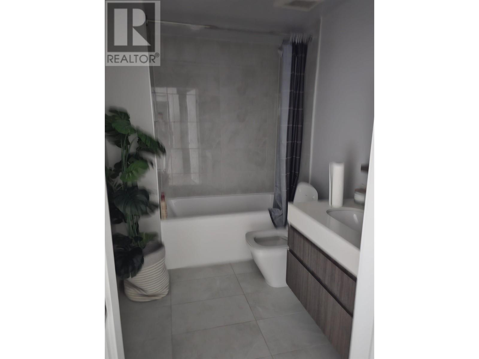 Listing Picture 22 of 24 : 2807 6463 SILVER AVENUE, Burnaby / 本拿比 - 魯藝地產 Yvonne Lu Group - MLS Medallion Club Member