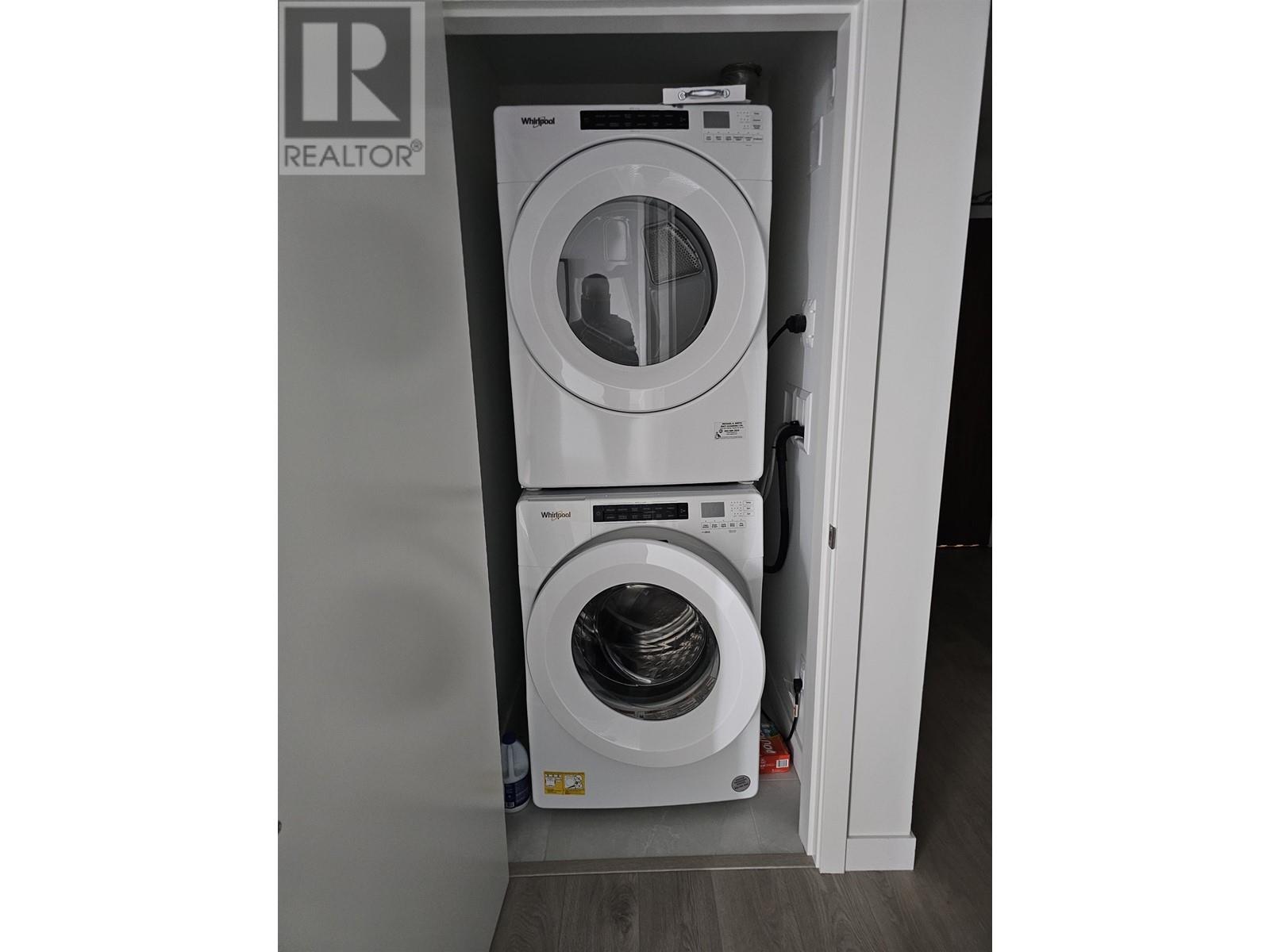 Listing Picture 14 of 24 : 2807 6463 SILVER AVENUE, Burnaby / 本拿比 - 魯藝地產 Yvonne Lu Group - MLS Medallion Club Member