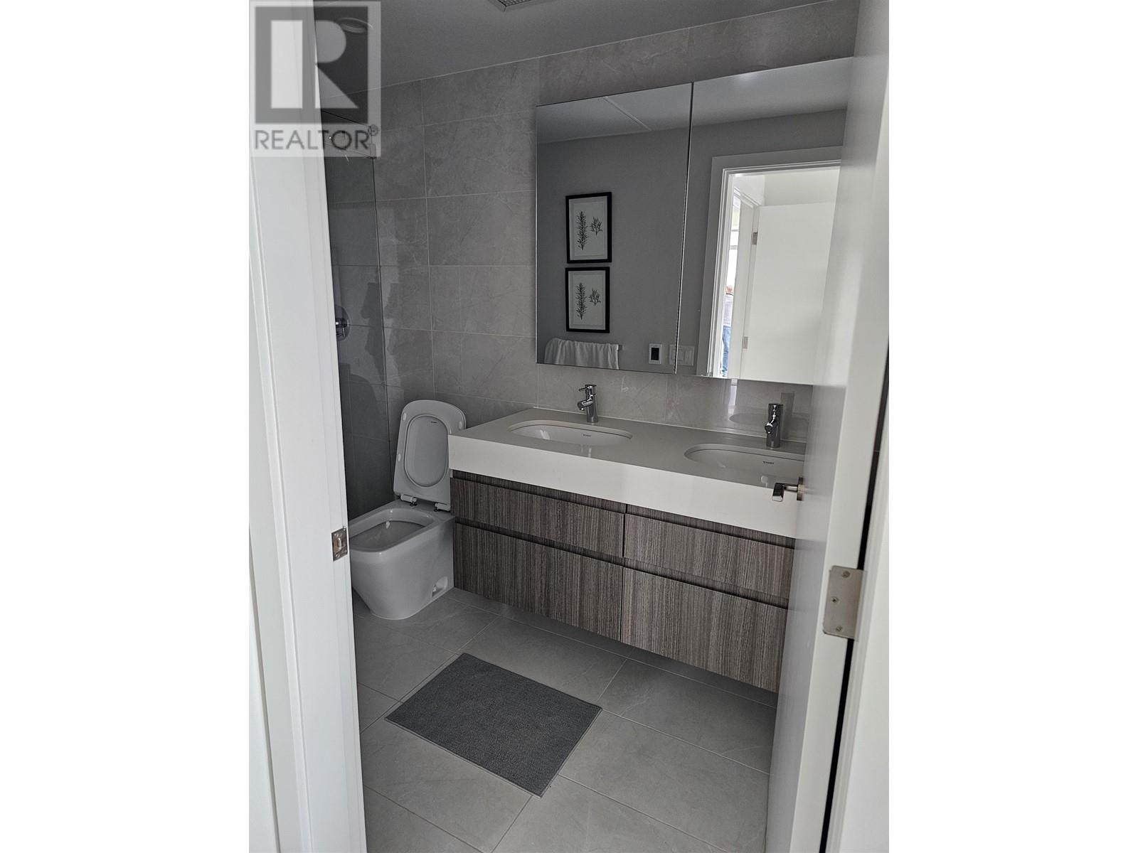 Listing Picture 18 of 24 : 2807 6463 SILVER AVENUE, Burnaby / 本拿比 - 魯藝地產 Yvonne Lu Group - MLS Medallion Club Member