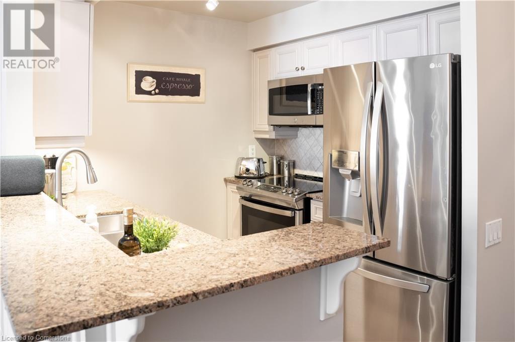 40 Old Mill Road Unit# 607, Oakville, Ontario L6J 7W2 - Photo 6 - XH4201845