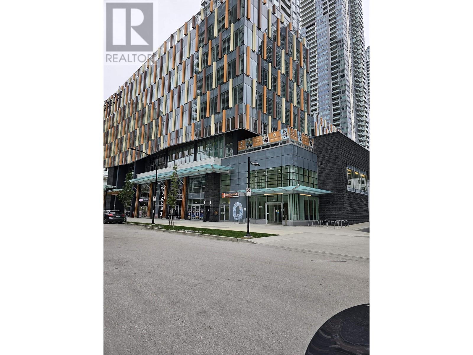 Listing Picture 7 of 24 : 2807 6463 SILVER AVENUE, Burnaby / 本拿比 - 魯藝地產 Yvonne Lu Group - MLS Medallion Club Member