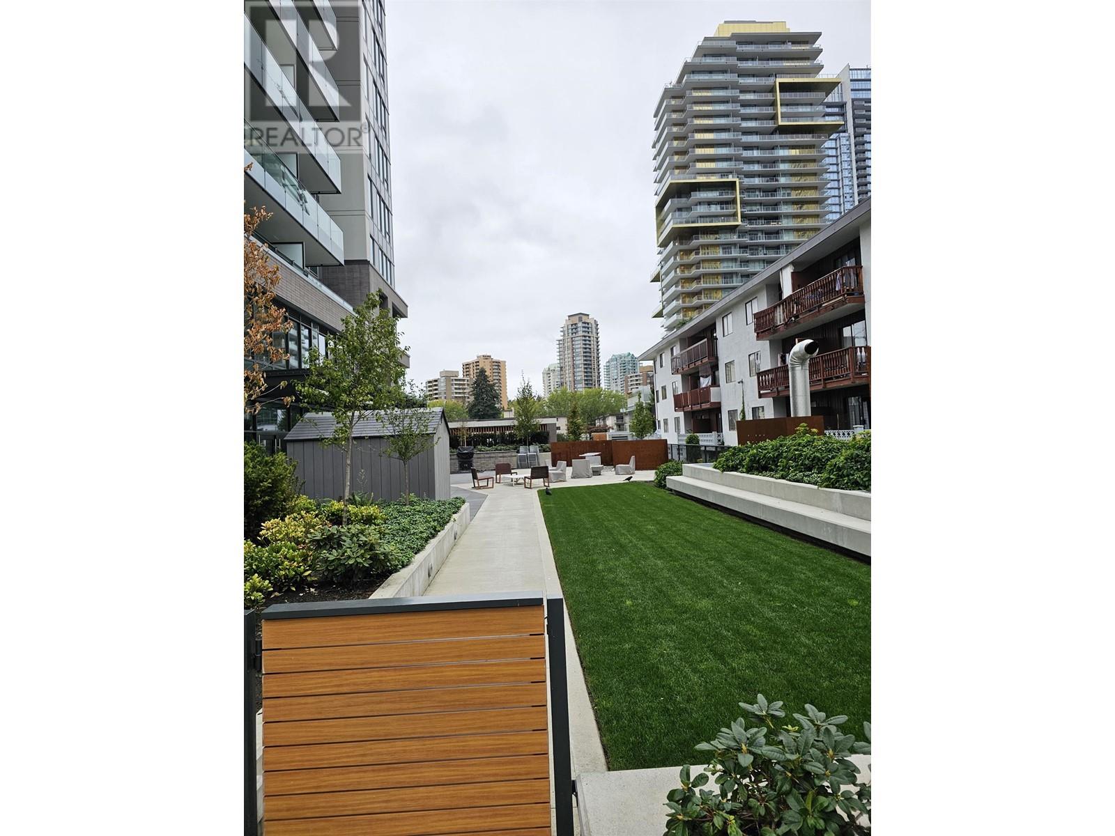 Listing Picture 6 of 24 : 2807 6463 SILVER AVENUE, Burnaby / 本拿比 - 魯藝地產 Yvonne Lu Group - MLS Medallion Club Member