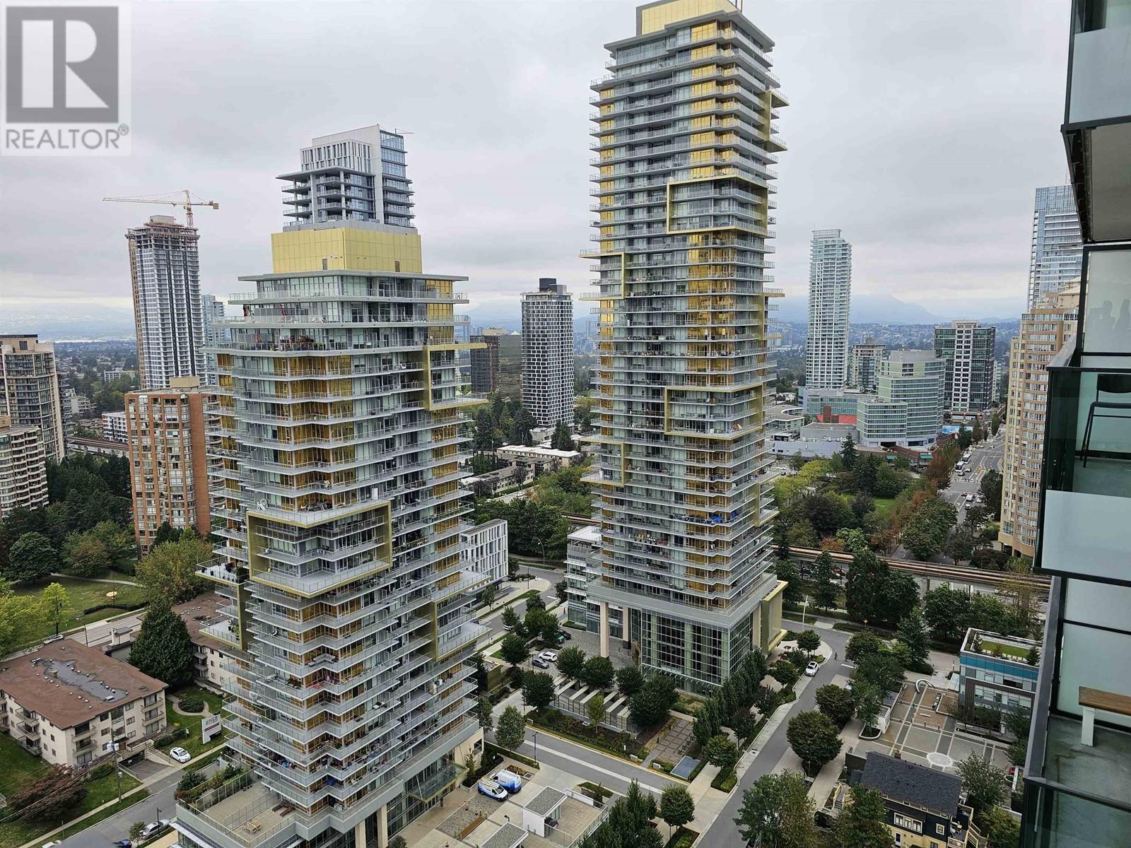 Listing Picture 8 of 24 : 2807 6463 SILVER AVENUE, Burnaby / 本拿比 - 魯藝地產 Yvonne Lu Group - MLS Medallion Club Member