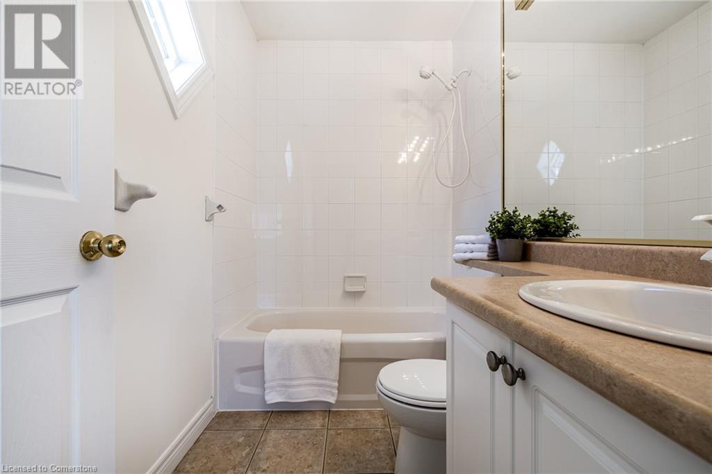 100 Beddoe Drive Unit# 7, Hamilton, Ontario L8P 4Z2 - Photo 34 - XH4201847