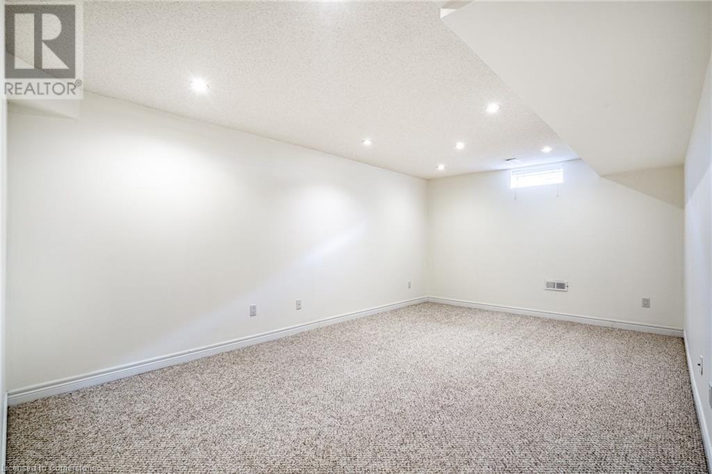 100 Beddoe Drive Unit# 7, Hamilton, Ontario L8P 4Z2 - Photo 36 - XH4201847