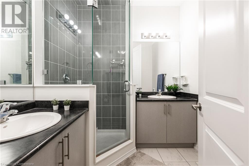39 Cosmopolitan Common, St. Catharines, Ontario L2M 0A6 - Photo 20 - XH4201870