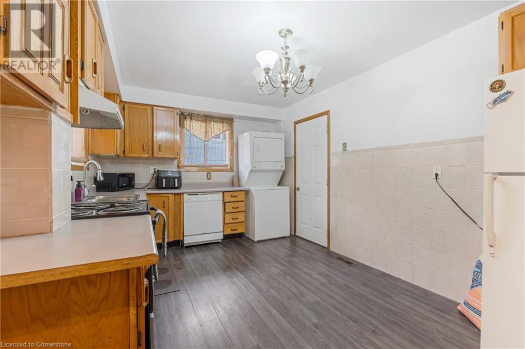 34 Rita Avenue, Hamilton, Ontario L8W 1M5 - Photo 7 - XH4201908