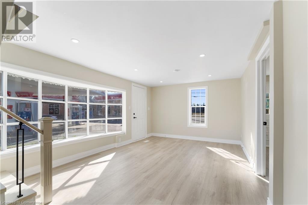 4 Patton Street, Grimsby, Ontario L3M 3M5 - Photo 19 - XH4201977