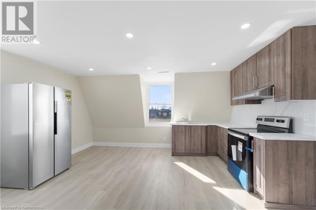 4 Patton Street, Grimsby, Ontario L3M 3M5 - Photo 29 - XH4201977