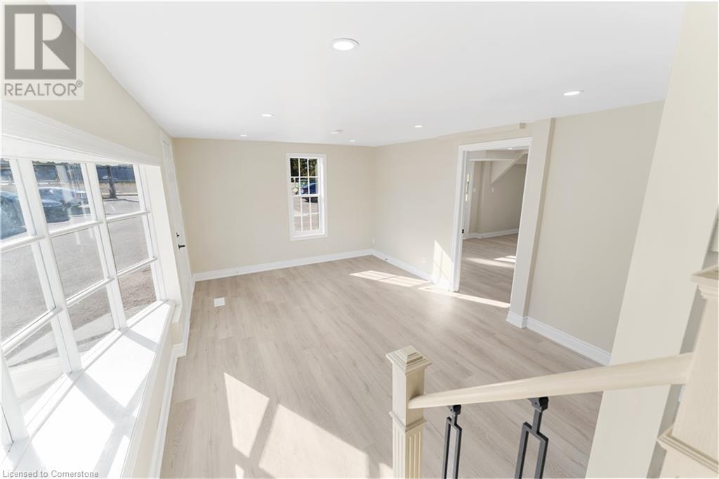 4 Patton Street, Grimsby, Ontario L3M 3M5 - Photo 38 - XH4201977