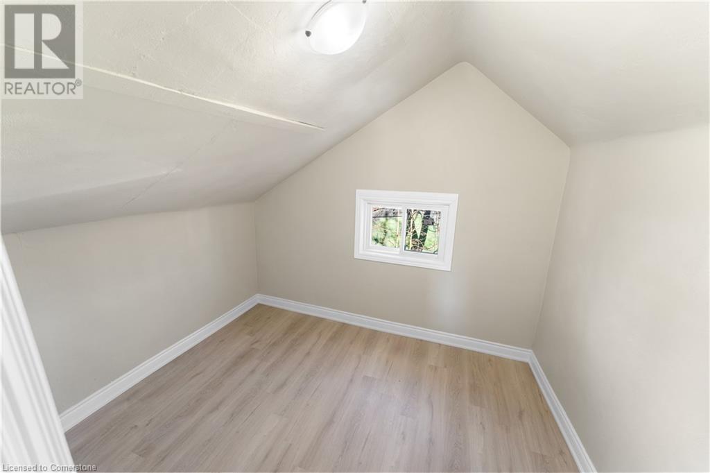 4 Patton Street, Grimsby, Ontario L3M 3M5 - Photo 22 - XH4201977