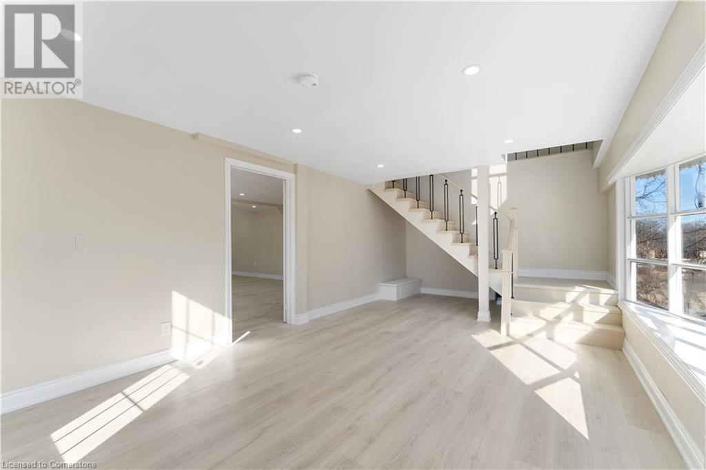 4 Patton Street, Grimsby, Ontario L3M 3M5 - Photo 18 - XH4201977