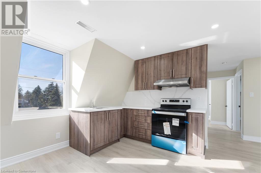 4 Patton Street, Grimsby, Ontario L3M 3M5 - Photo 28 - XH4201977