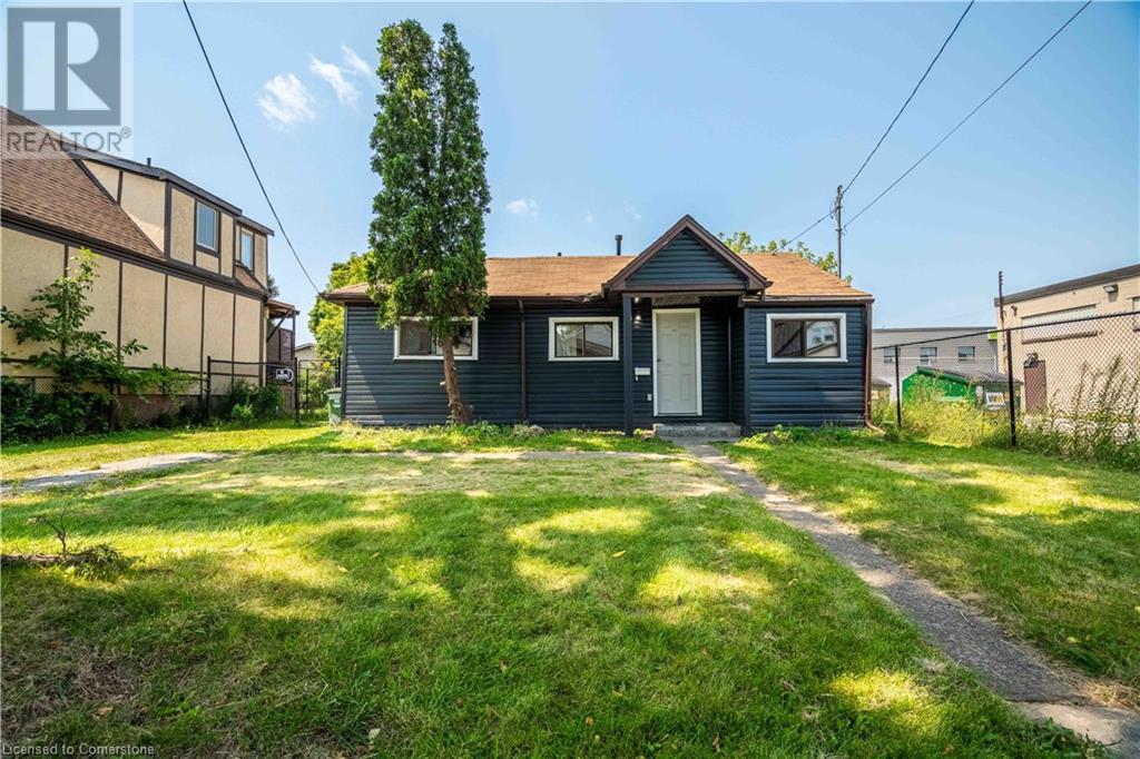 127 Robins Avenue, Hamilton, Ontario L8H 4N5 - Photo 2 - XH4202000