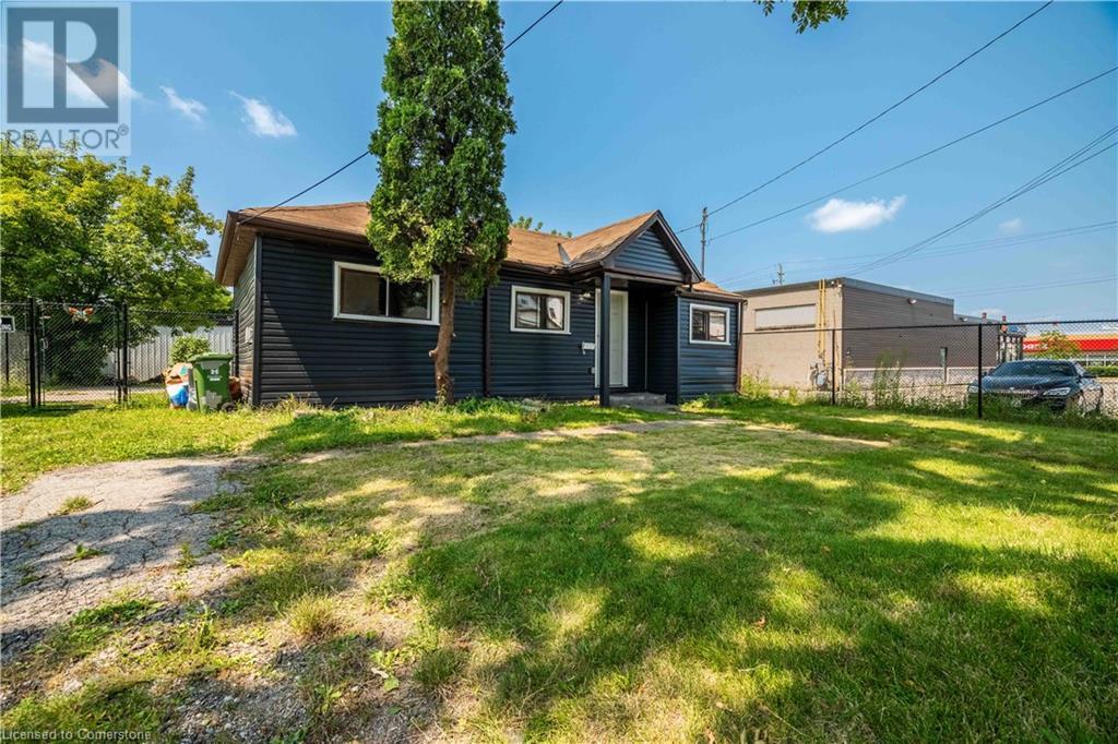127 Robins Avenue, Hamilton, Ontario L8H 4N5 - Photo 4 - XH4202000