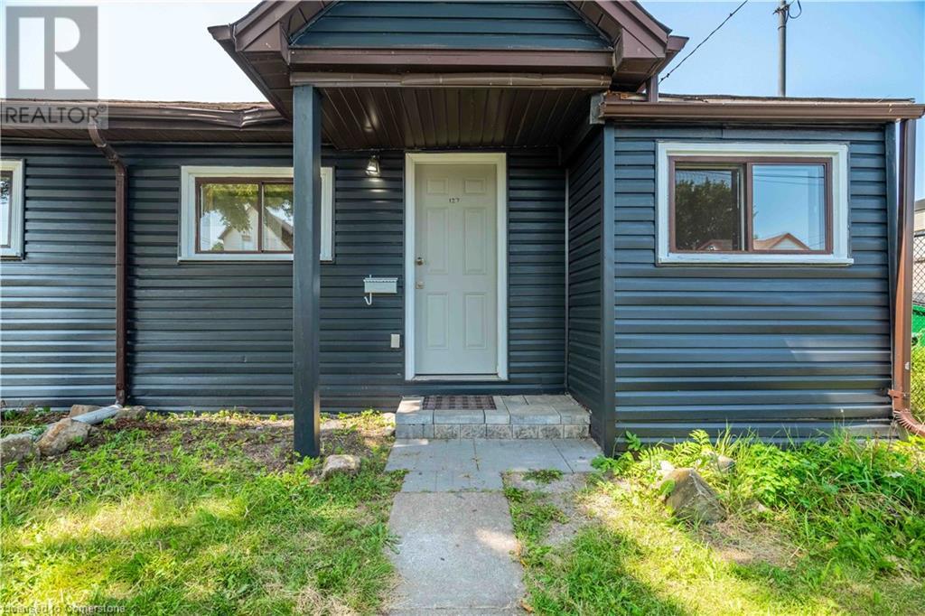 127 Robins Avenue, Hamilton, Ontario L8H 4N5 - Photo 6 - XH4202000