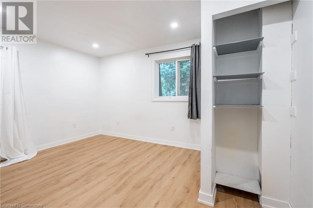 13 Henry Street Unit# Upper, Hamilton, Ontario L8P 1G7 - Photo 12 - XH4202040