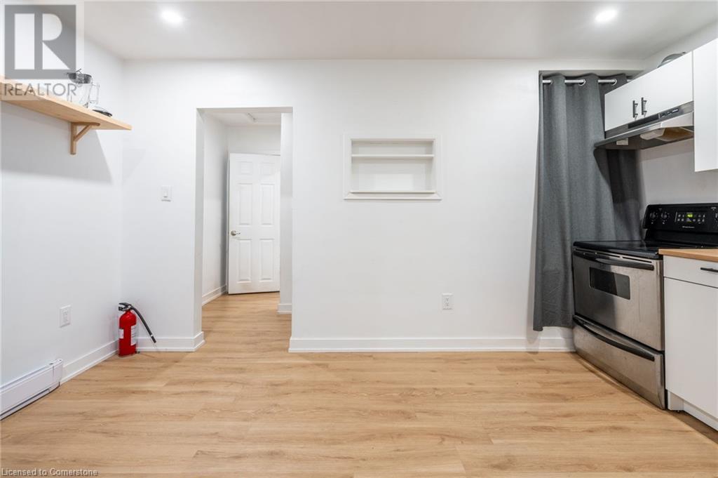 13 Henry Street Unit# Upper, Hamilton, Ontario L8P 1G7 - Photo 10 - XH4202040