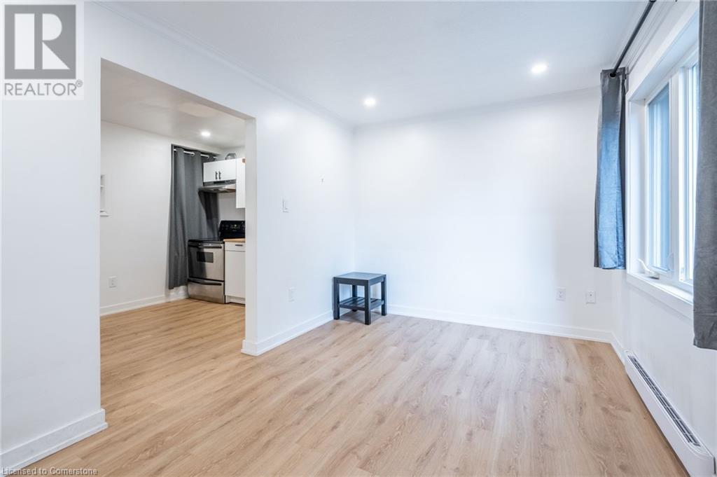 13 Henry Street Unit# Upper, Hamilton, Ontario L8P 1G7 - Photo 18 - XH4202040