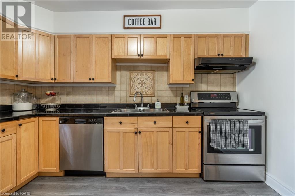 308 Dalhousie Street, Brantford, Ontario  N3S 3V5 - Photo 7 - XH4202197