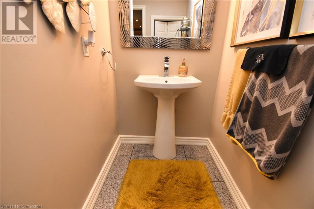 21 Greentrail Drive, Mount Hope, Ontario L0R 1W0 - Photo 31 - XH4202238