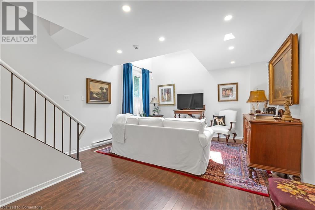 23 Macaulay Street W Unit# 3, Hamilton, Ontario  L8L 1E6 - Photo 11 - XH4202244