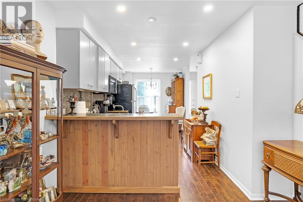 23 Macaulay Street W Unit# 3, Hamilton, Ontario  L8L 1E6 - Photo 27 - XH4202244