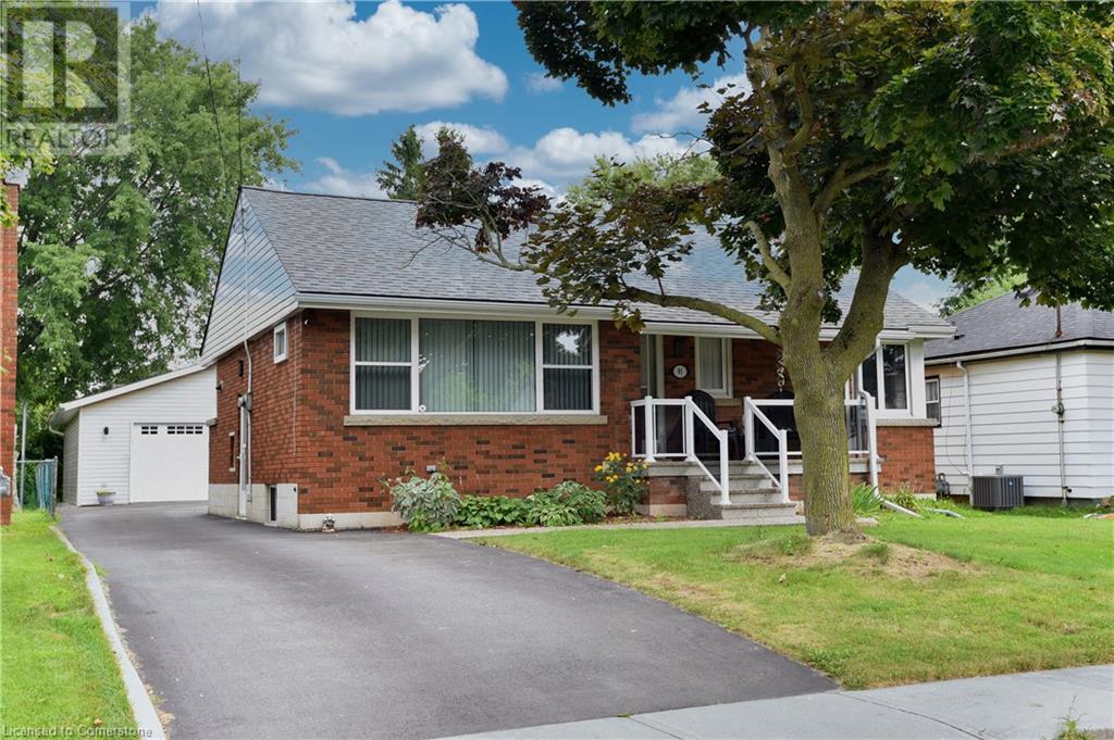 91 DANA Drive, hamilton, Ontario