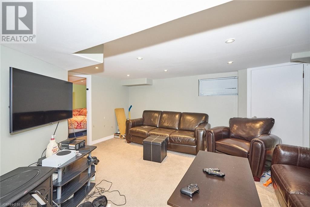 6073 Dixon Street, Niagara Falls, Ontario  L2G 2L4 - Photo 19 - XH4202317