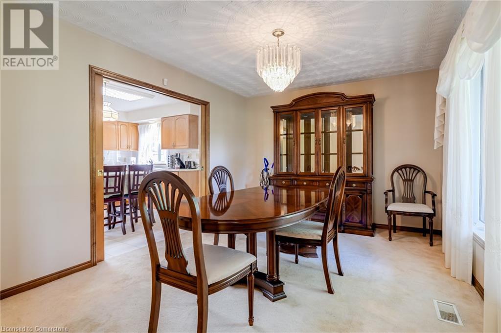 861 Book Road E, Ancaster, Ontario L9G 3L1 - Photo 17 - XH4202432