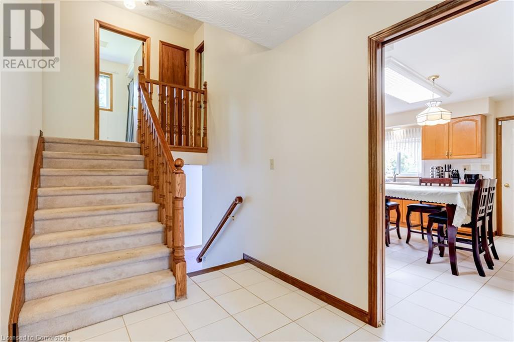 861 Book Road E, Ancaster, Ontario L9G 3L1 - Photo 24 - XH4202432