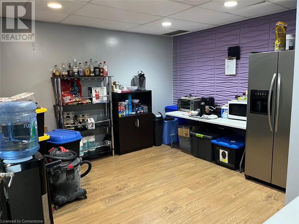 338 Dewitt Road, Stoney Creek, Ontario L8E 2T2 - Photo 4 - XH4202443