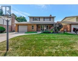 82 WESTWOOD Crescent, cambridge, Ontario