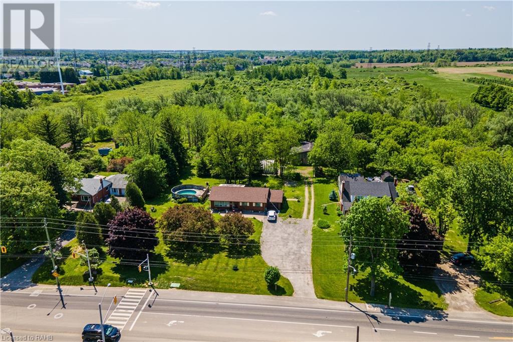 1048 Garner Road E, Ancaster, Ontario  L9G 3K9 - Photo 5 - XH4202457
